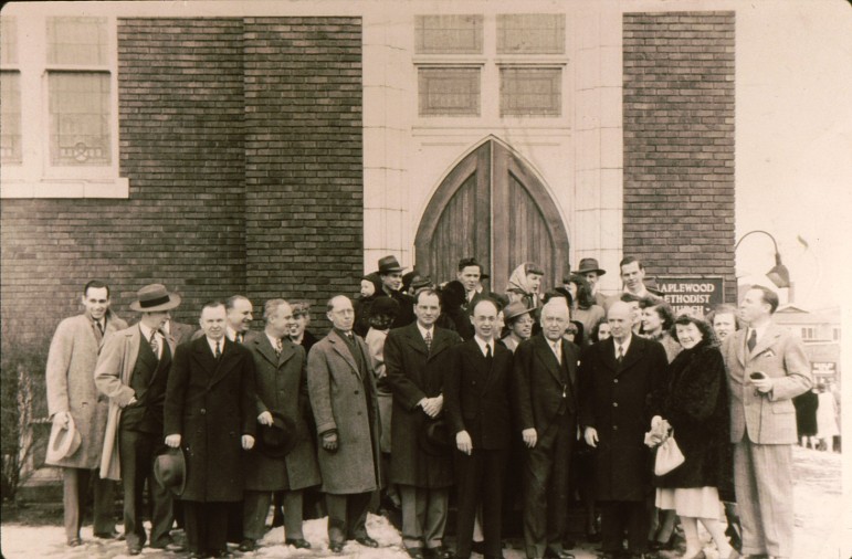 Here is a closer look at the historic photo.  don't you wish the church still had those original doors?