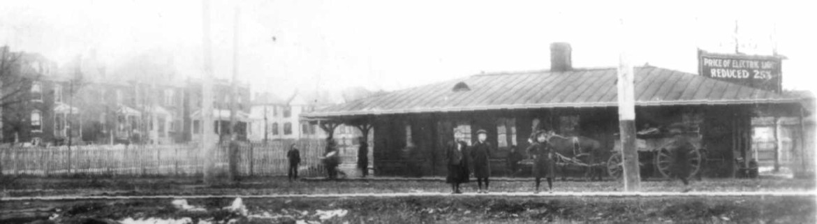 The Maplewood Loop depot that once stood on the site where the current shelter now sits.