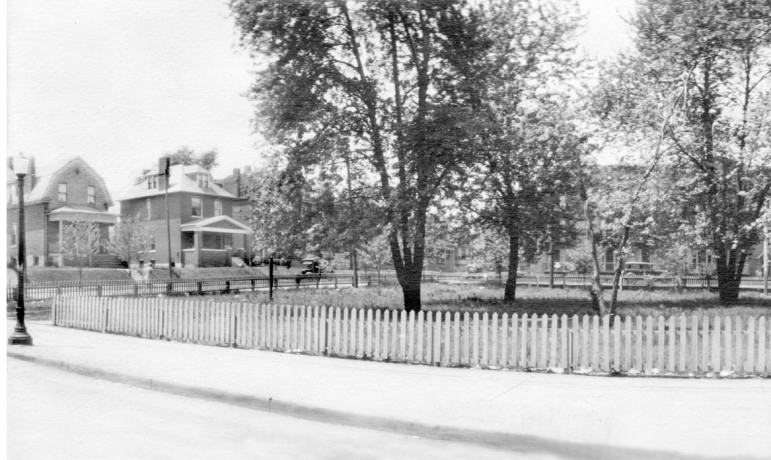Going from left to right, this first section shows the first house on Maple just west of Sutton and a picket fence that once bordered the Maplewood Loop.  a lot of folks refer to it as the Sutton Loop today but I'm not going to.  I don't think that was ever its name in the past.