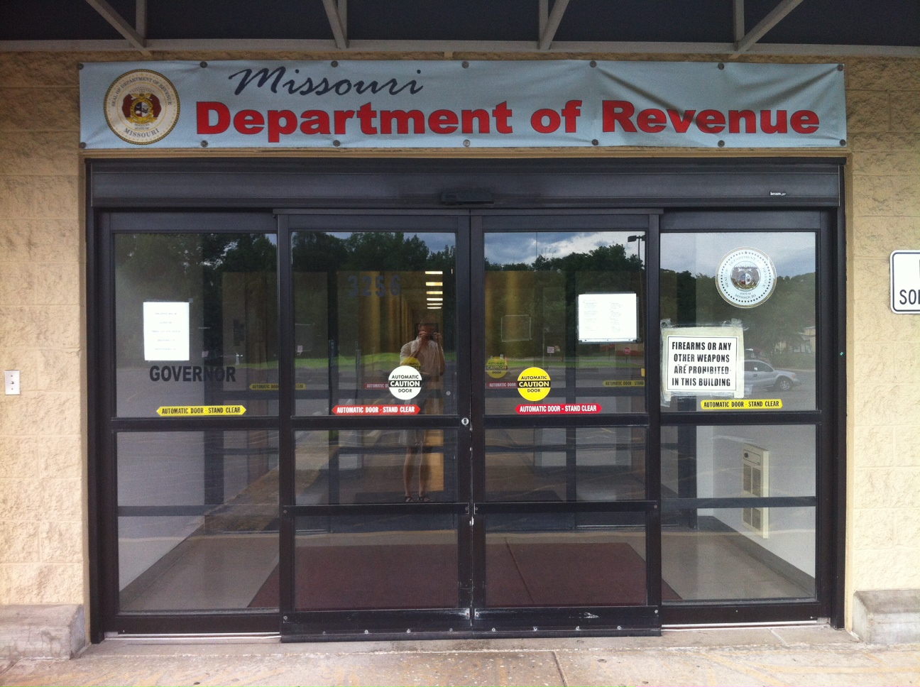 Missouri tax assistance center closes in Maplewood