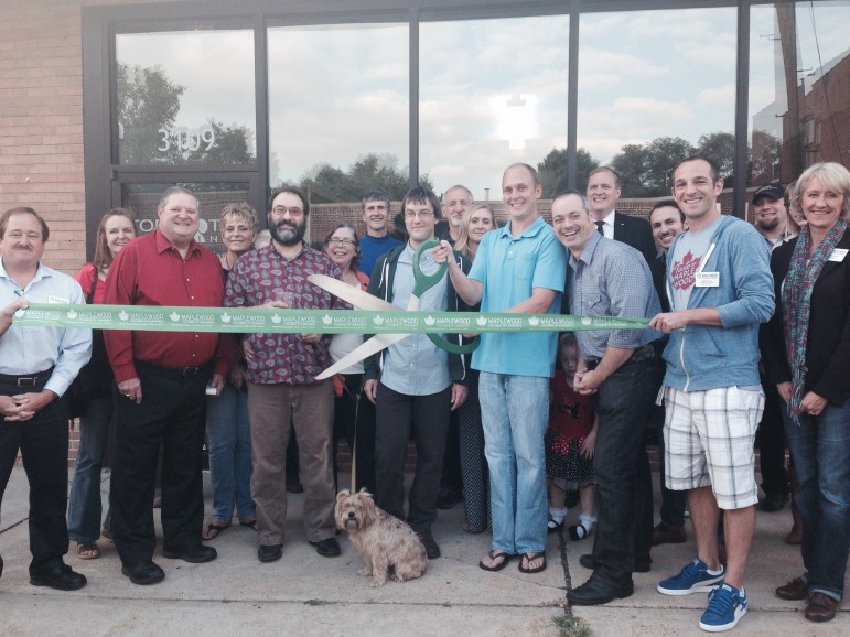 The Maplewood Chamber of Commerce welcomed Top Notch Violins, located at 3109 Sutton Blvd., to town with a ribbon cutting ceremony on Tuesday, September 17th.