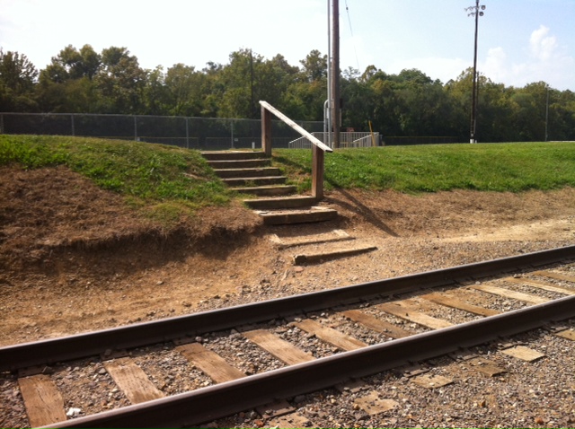 Railroad representative: remove steps, rope off tracks by park