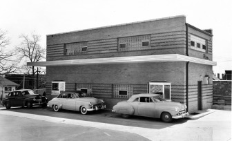 Those are some pretty snazzy Chevrolets in this photo most likely taken for the 1949 opening of the ultra modern facility.