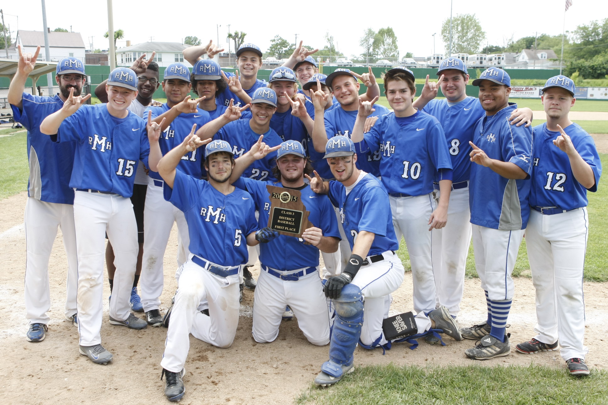 MRH’s Biship no-hits Brentwood; Blue Devils win districts second year running