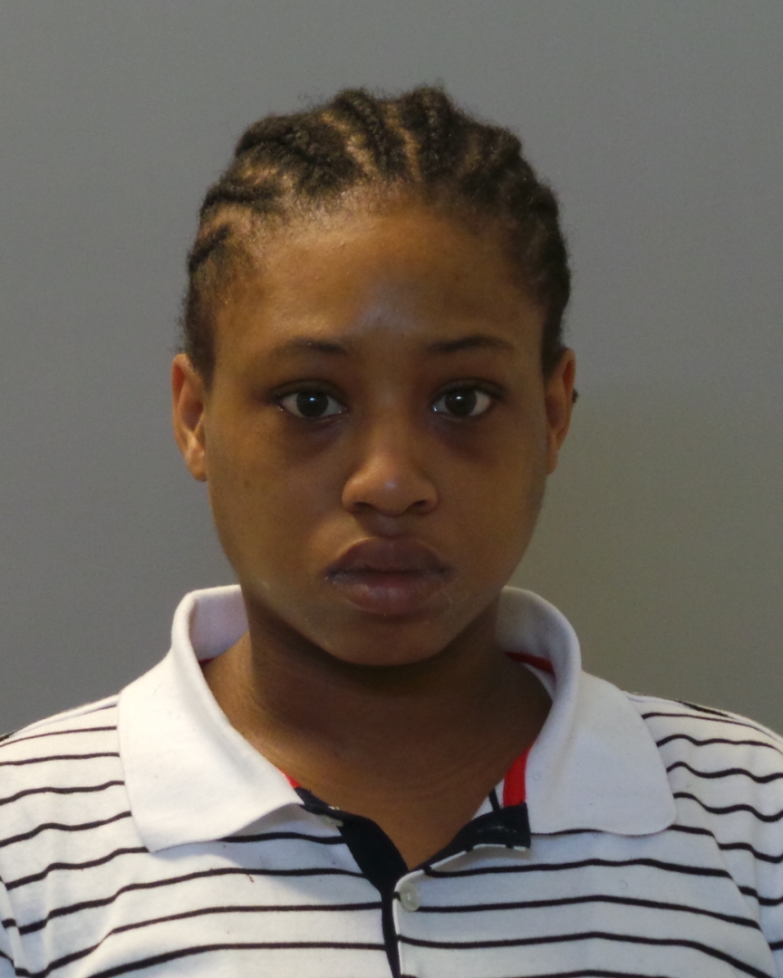 Woman charged with robbery, assault in Promenade theft