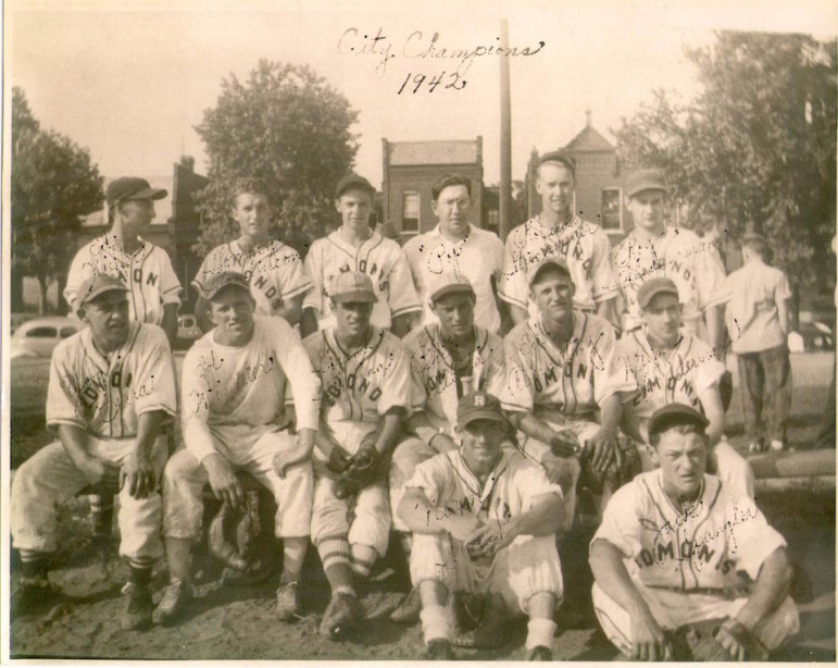 Edmonds Team 1942 001