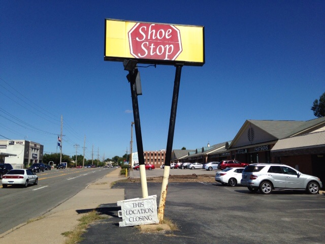 Shoe Stop leaving, buyer backs out after sign not approved