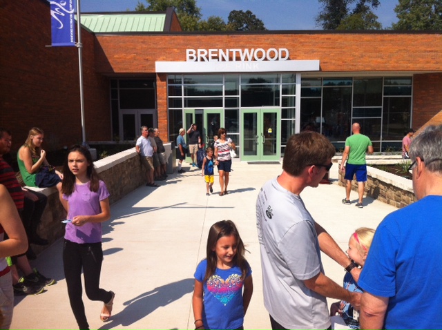 Crowds come for Rec Center reopening