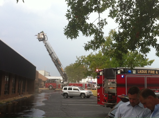 Lightning likely cause of fire in Brentwood