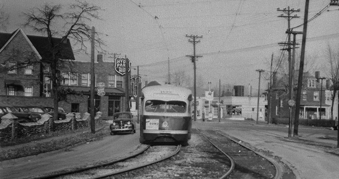 This photo was clearly taken at the same time as the one prior but it came from Dan Walper at Citizen's bnational Bank who very generously allowed me to copy all of their historic photos. Here the wall can clearly be seen bordering Ted's parking lot. I have no dates on these last two photos. the streetcars stopped running on this line in 1949. They're earlier than that is all I can say. I have a couple more posts of stonework coming so be patient if you haven't seen your favorite yet. 