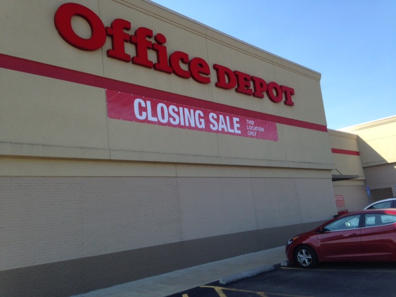 The OfficeMax at 8730 Manchester Road is set to close on May 16, 2016.