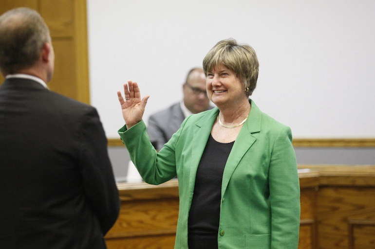 Kathy O’Neill is sworn in as Ward 4 alderman.