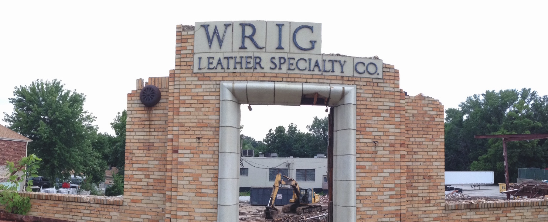 Wright family to claim sign; building almost gone