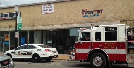 Maplewood police, fire respond to report of moving ceiling tile, updated