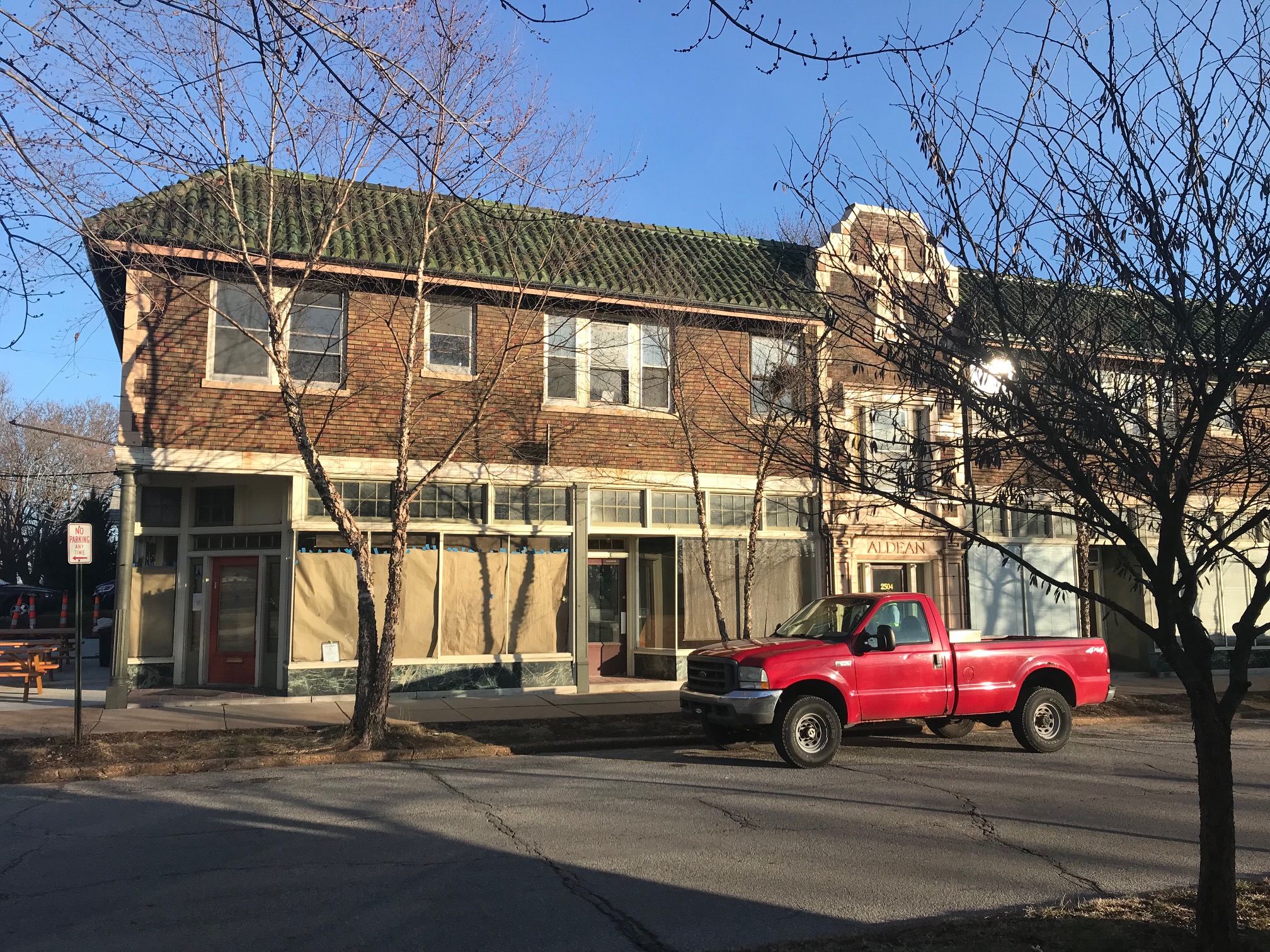 Coffee shop, bakery, looks for March opening, as building is rehabbed
